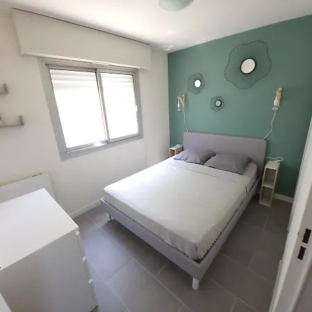 Apartment T2 De Sable A 300m+ Parking Gratuit *