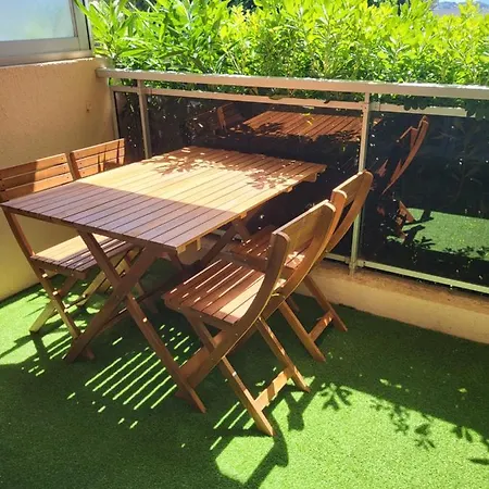 Apartment T2 De Sable A 300m+ Parking Gratuit Bandol